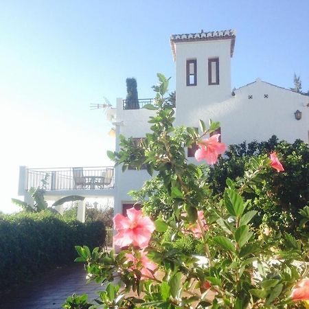 فيلا La Torrecica, Con Caracter Andaluz Y Magnificas Vistas Al Mar Y Sierra Nevada سالوبرينيا المظهر الخارجي الصورة