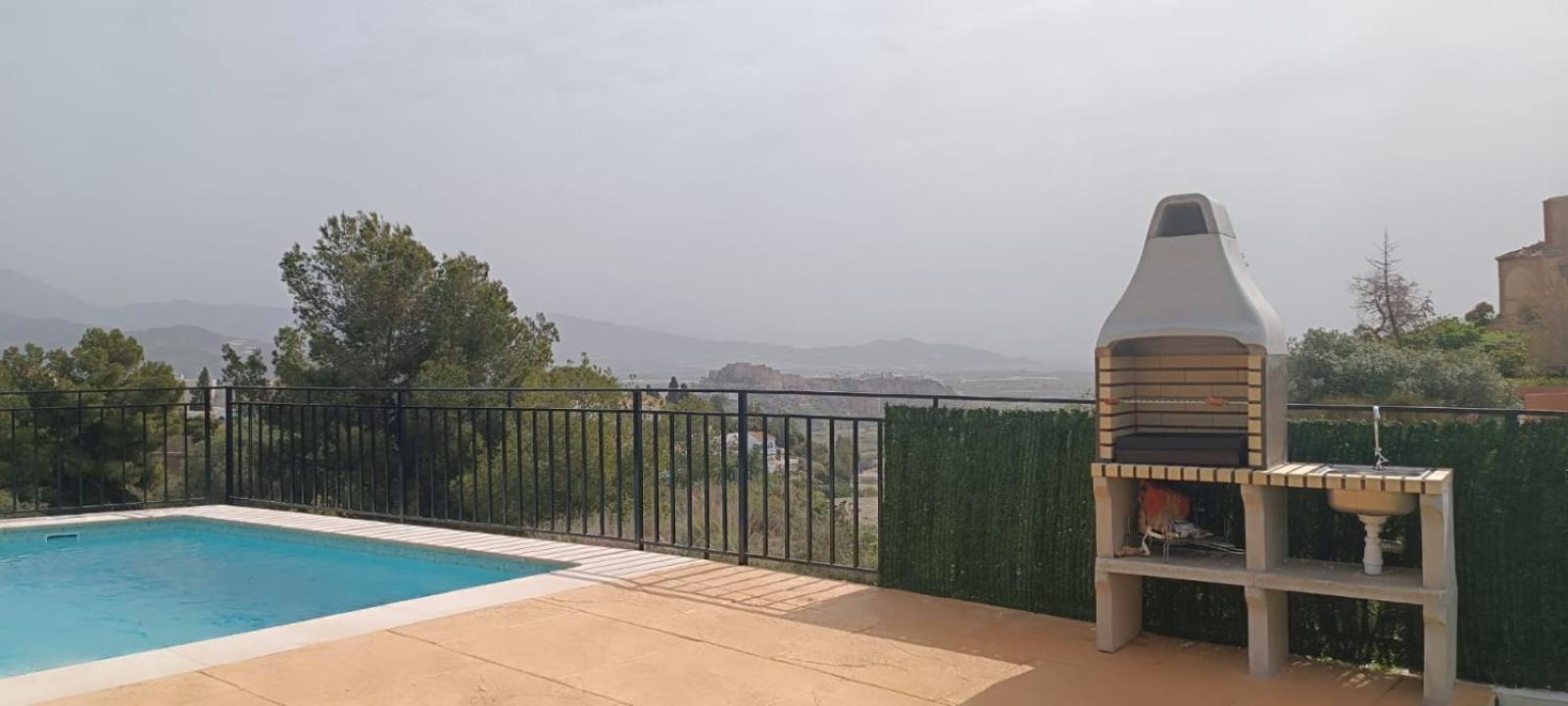فيلا La Torrecica, Con Caracter Andaluz Y Magnificas Vistas Al Mar Y Sierra Nevada سالوبرينيا المظهر الخارجي الصورة